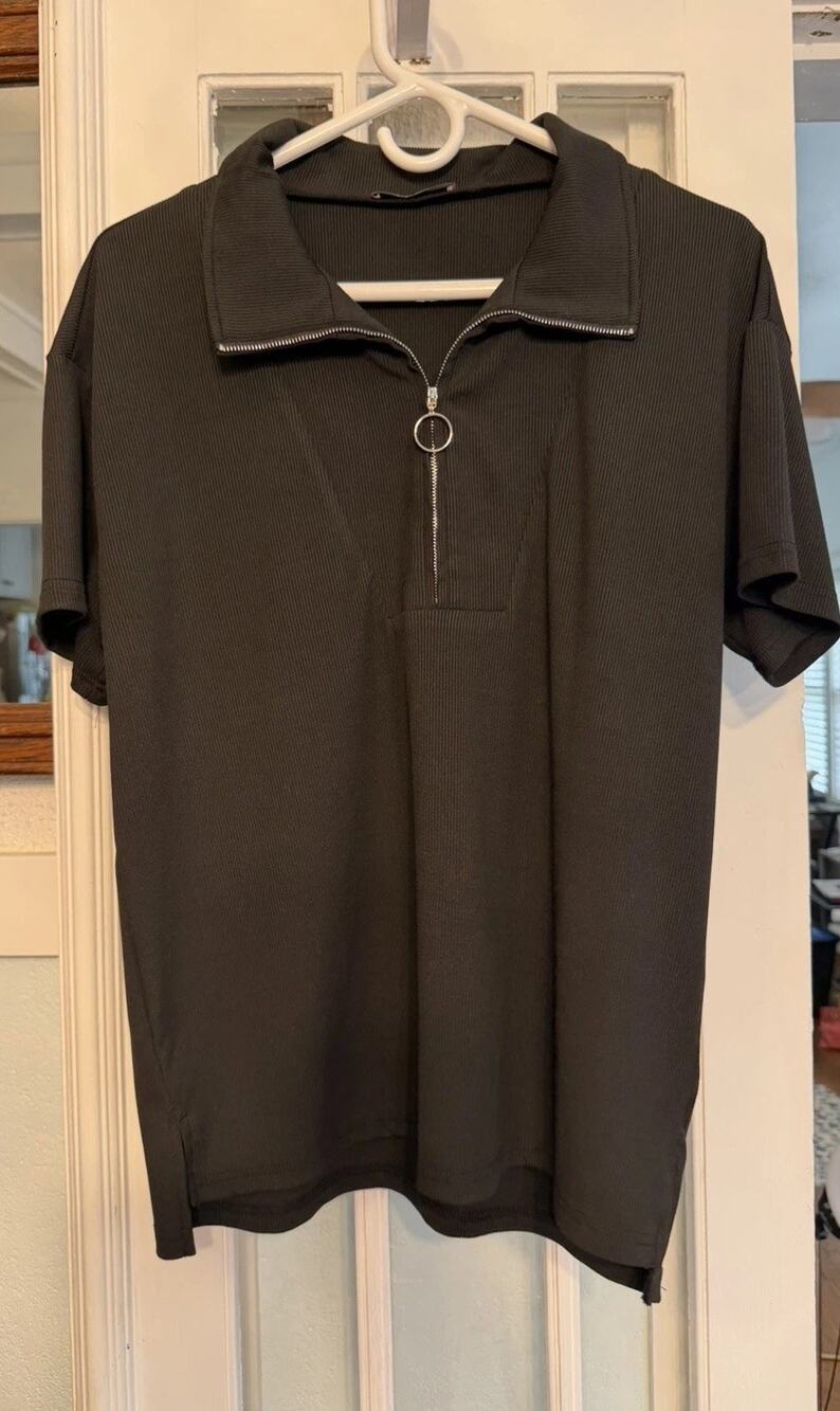 MCKOL Women's Black Polo Shirt Sz L Silver Zipper&circular Ring Pull Golf Shirt